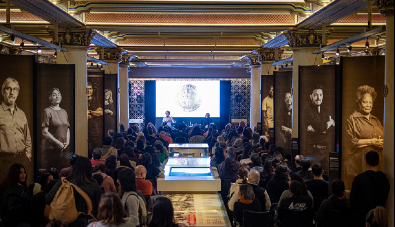 El Museo para la Democracia de Rosario congregó a más de 300 personas en una exitosa jornada de debate y reflexión sobre símbolos patrios