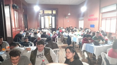 Gran “locro patrio” del Partido Socialista y el Partido GEN en La Plata