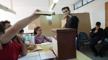 Uruguay tiene balotaje entre Orsi y Delgado