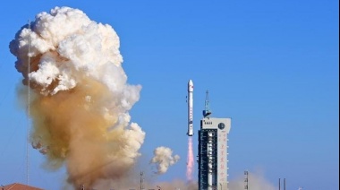 China lanza 5 satélites experimentales